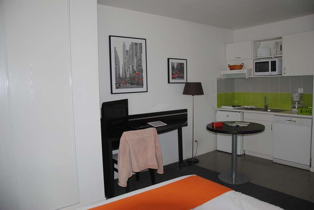 Nemea Appart Hotel Home Suite Nancy Centre Room photo