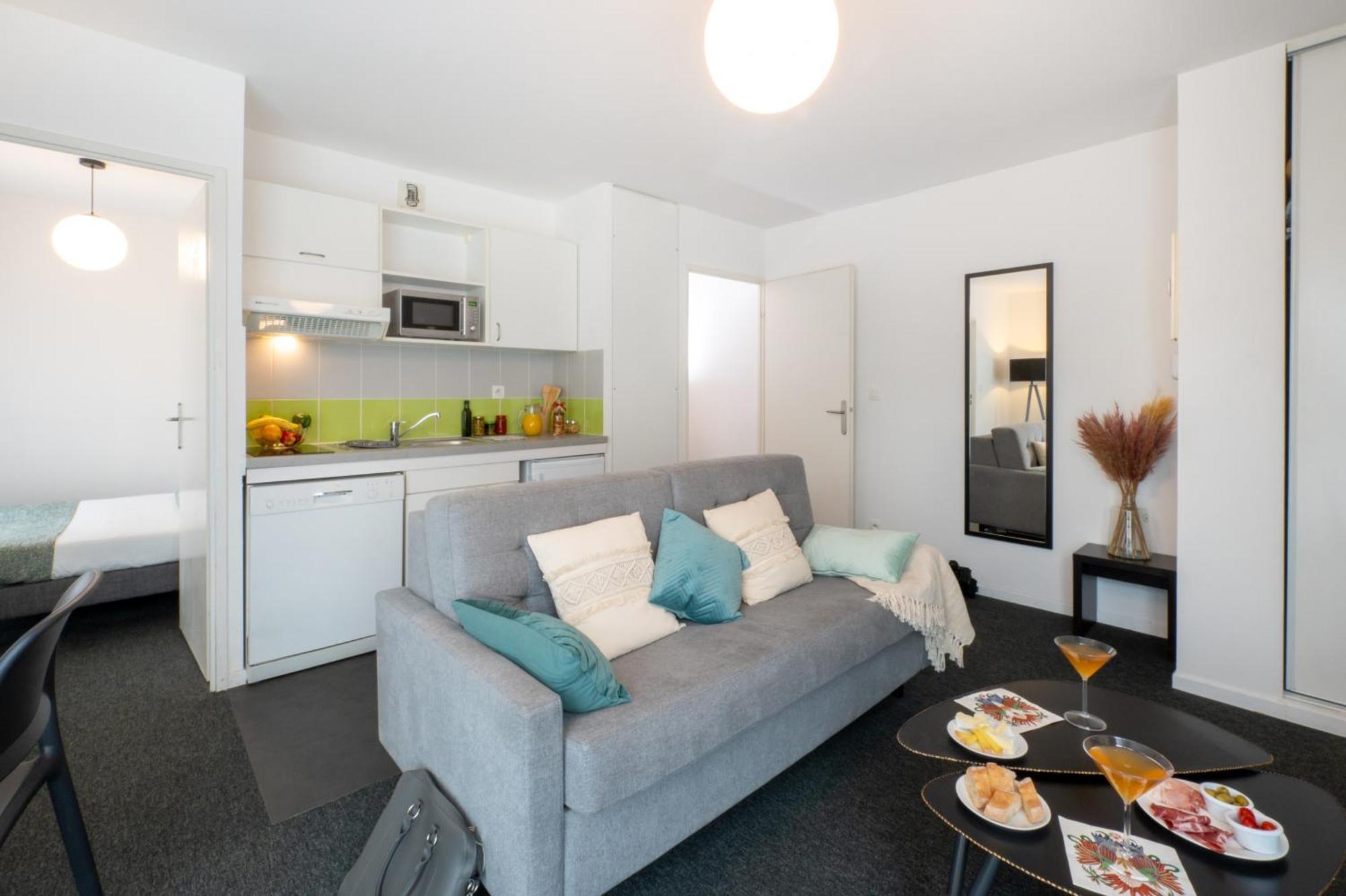 Nemea Appart Hotel Home Suite Nancy Centre Exterior photo